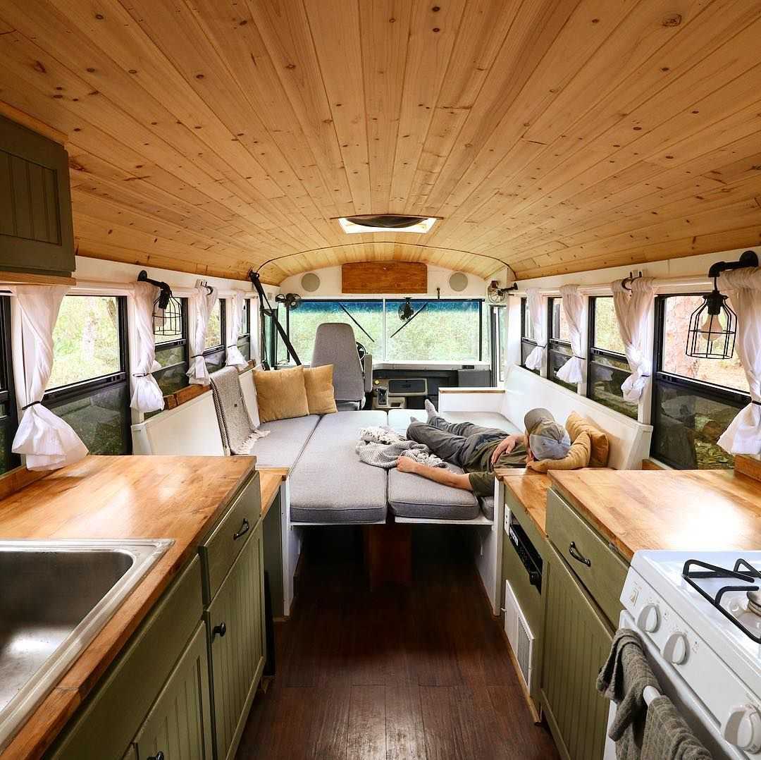 Автодом RV Camper