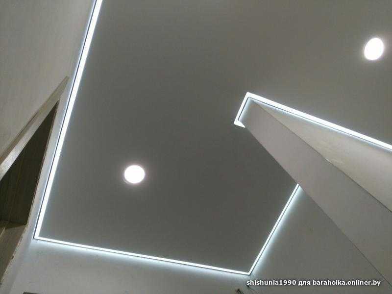 Парящий теневой. Световая линия профиль в потолок 30мм. Теневой профиль с подсветкой для натяжных потолков. Профиль для натяжного потолка с подсветкой. Профиль для подвесного потолка с подсветкой.